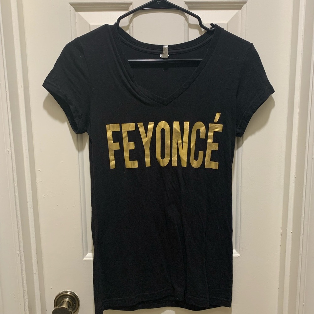 Fiancé Tee